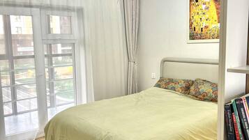 2 slaapkamers, een strijkplank/strijkijzer, wifi, beddengoed