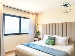 2 slaapkamers, een strijkplank/strijkijzer, gratis wifi, beddengoed