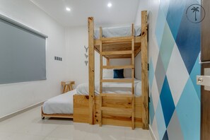2 bedrooms, iron/ironing board, free WiFi