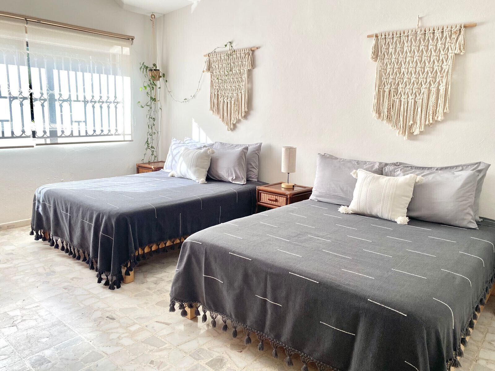 Wi-Fi gratuit, draps fournis