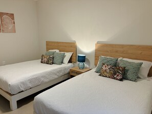 2 chambres, fer et planche à repasser, Wi-Fi gratuit, draps fournis
