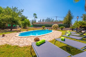 Pool - SON FIGUEROLA - Beautiful villa with private pool and free Wi-Fi in Inca (Inca)