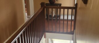 Upper floor of charming 2 story house in central Hawley with WiFi