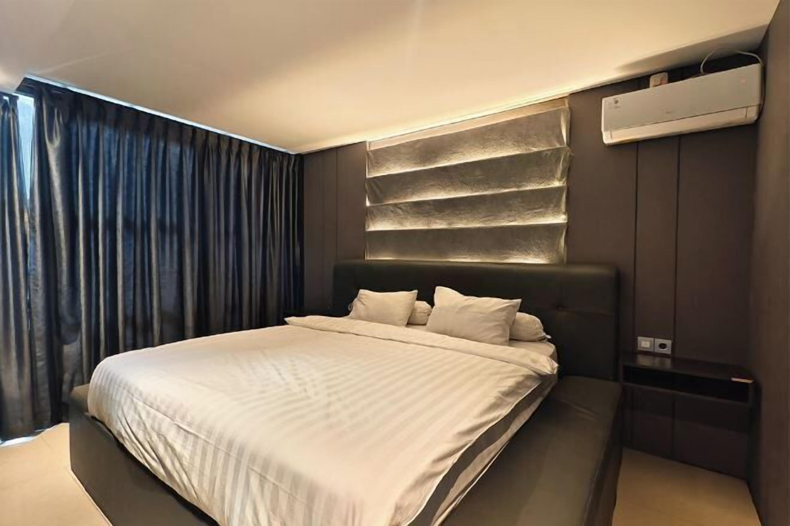 Kostenlose Minibar, Bügeleisen/Bügelbrett, kostenloses WLAN, Bettwäsche