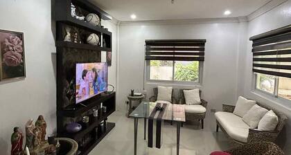Charming 2-bedroom bungalow with WiFi, AC in serene San Vicente
