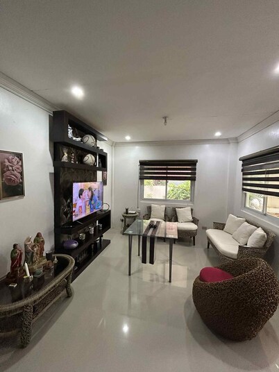 Charming 2-bedroom bungalow with WiFi, AC in serene San Vicente