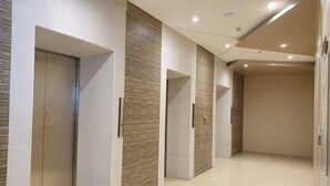 Kamar, 1 kamar tidur, akses difabel, pemandangan kota | Interior