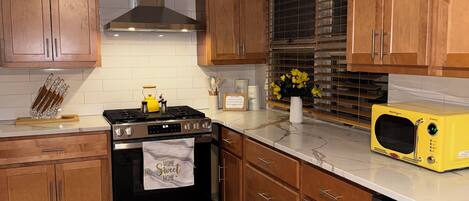Microwave, oven, stovetop, dishwasher