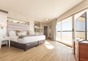 3 chambres, fer et planche à repasser, Wi-Fi