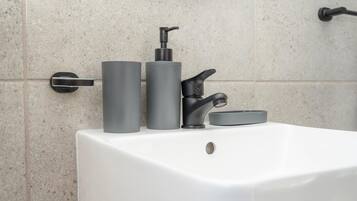 Ducha, secador de pelo