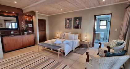 Luxury Studio Retreat | Pool | Fireplace