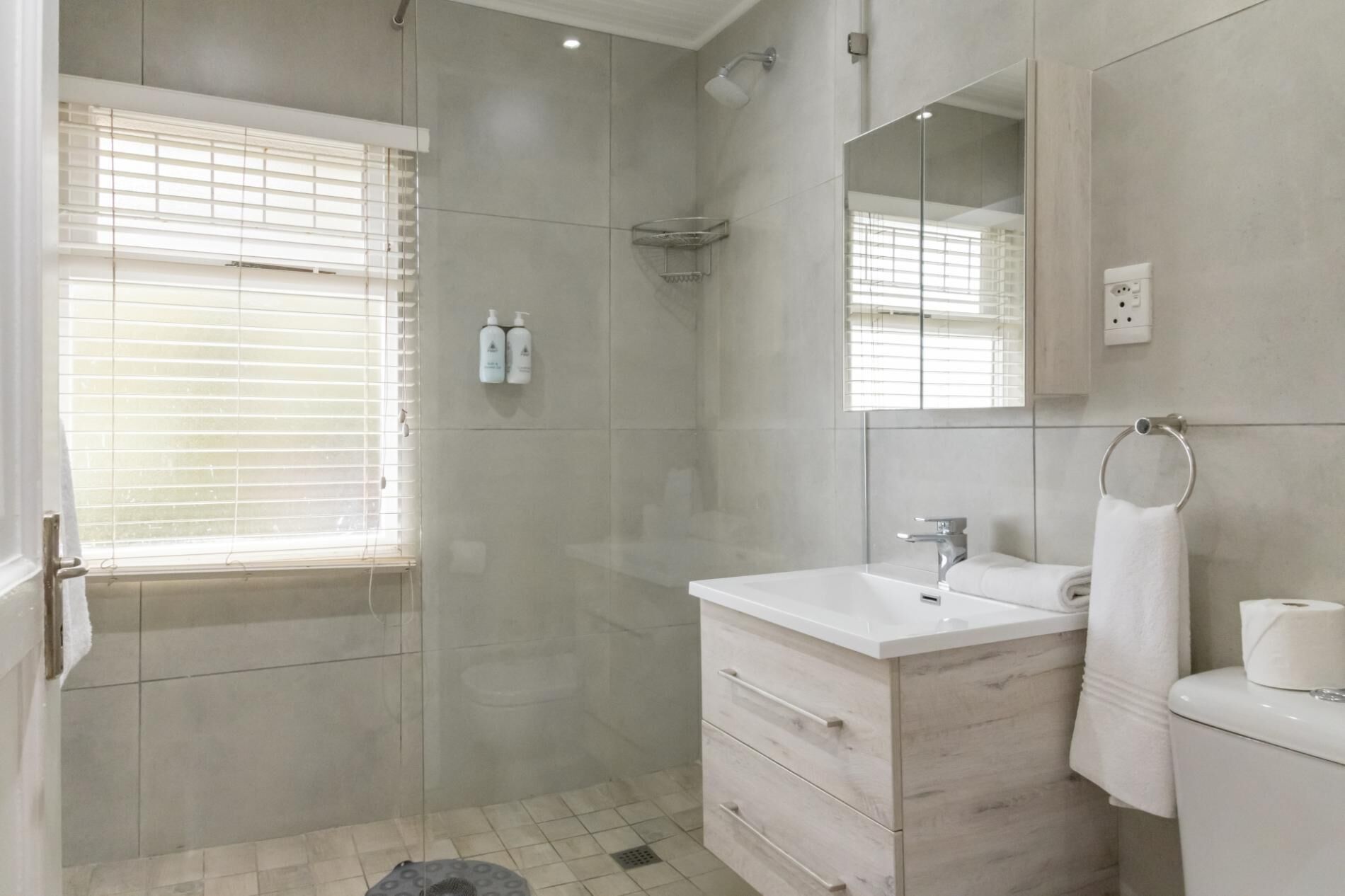 Een douche, een haardroger