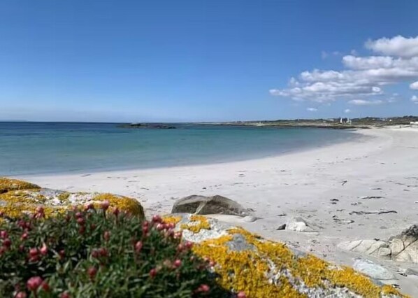 Tæt på stranden