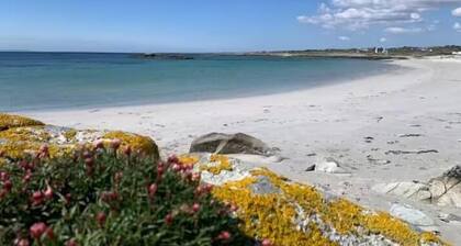 Seaside Retreat - 4 Guests - Near Aran Islands