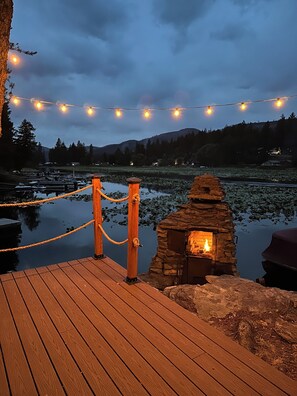 Property grounds - Chimney Rock on Twin Lakes - Cozy Cabin on Twin Lakes in Rathdrum, Idaho (Rathdrum)