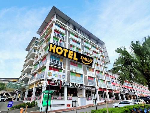 Smile Hotel Damansara Tropical