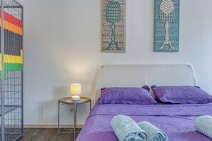 Wifi gratis y ropa de cama 