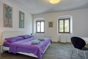 Free WiFi, bed sheets - Starfish Studio Apartment, Veli Lošinj, Croatia (Veli Lošinj)