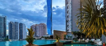 Swiss Garden Residences by Emily