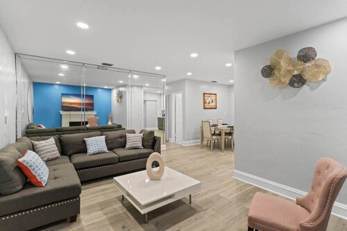 Family Oasis Near Hard Rock Stadium & Beaches