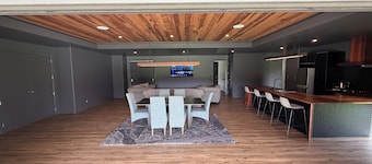 Spacious Rural Two Bedroom still close to town