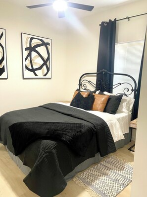 1 bedroom, free WiFi, bed sheets