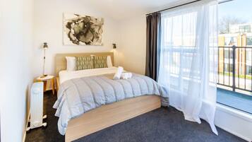 2 bedrooms, iron/ironing board, travel crib, free WiFi