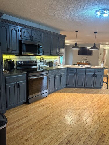 Charming 3-bedroom house with WiFi and AC in beautiful Loretto