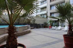 Pool - Comfortable 1 bedroom apartment Half a block from Sta Lucia subway station. (Santiago)