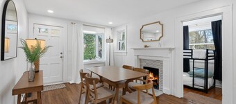 Eco-Chic Bungalow Near Downtown, Parks & Greenways