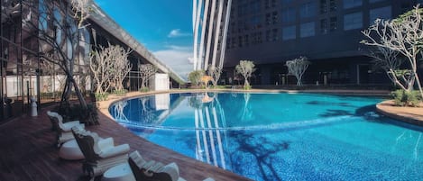 Piscine extérieure