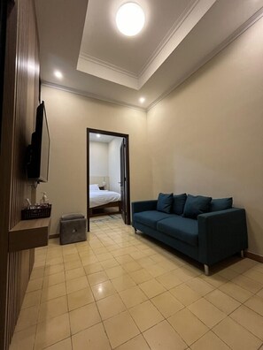 ARJUNA 2 BED ROOM | Living area