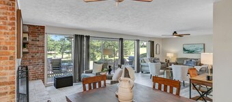 New Listing! Cozy 2-bedroom 3-bath condo on hole 3 of Rayburn Country Club