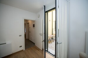 Interior - ShortMi Navigli (milano)
