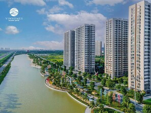 Appartement Familial, balcon, vue ville | Vue sur la plage/l’océan