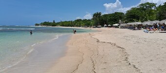 CortLang Vacation Rentals Costambar