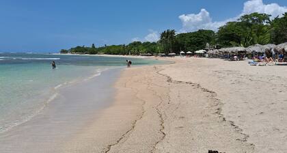 CortLang Vacation Rentals Costambar