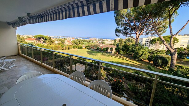 Unclassified image, 1 of 13, button - Ref COLLINE by Palmes d Or Properties (Golfe Juan)