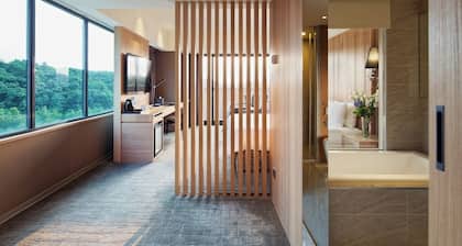 CHECK inn SELECT - Taipei NeiHu
