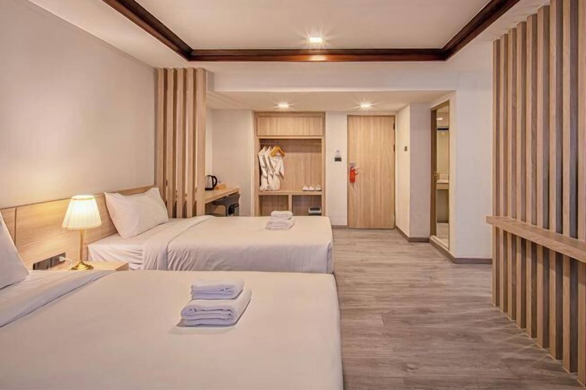 Blackout curtains, free WiFi, bed sheets