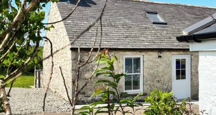 Landberrick Farm Bothy 1