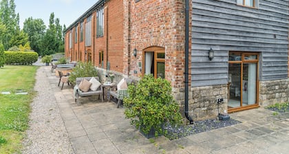 2 Schlafzimmer Unterkunft in Blandford Forum