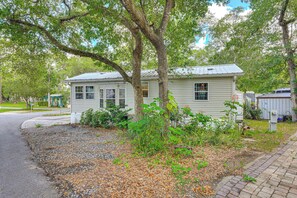 Exterior - Steps to Lake Kerr: Home w/ Pool & Hot Tub Access! (Salt Springs)