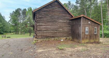 12 Mi to Staunton River State Park: Off-Grid Cabin