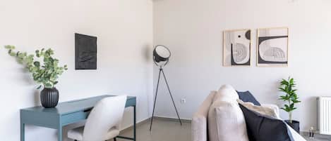 TV