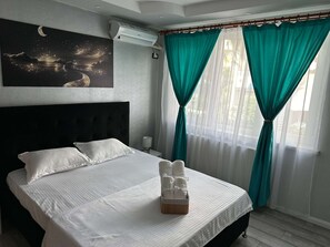 Fer et planche Ă repasser, Wi-Fi, draps fournis