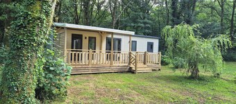 High-comfort mobile home rental, non-smoking, no pets, calm and serenity.