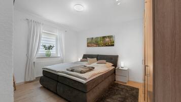 2 camere, ferro/asse da stiro, Wi-Fi, lenzuola