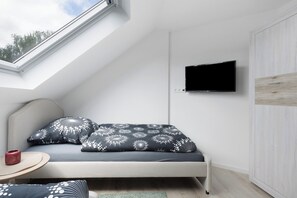 1 bedroom, WiFi, bed sheets - Apartment '1' with Wi-Fi and Air Conditioning (Bad Salzuflen)