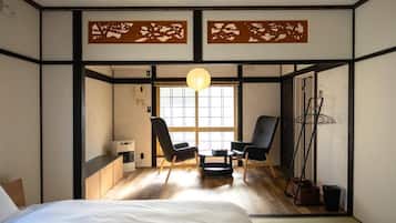 Quadruple Room, Non Smoking (1F-T) | Free WiFi